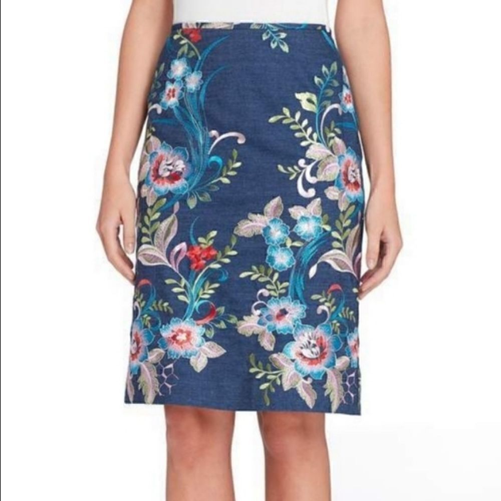 New Tahari ASL floral garden embroidered pencik skirt  6P